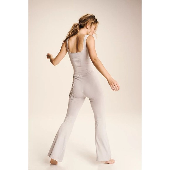 Free People Womens Medium Large Good Karma Flared One Piece Ice Gray Athleisure - Picture 3 of 9